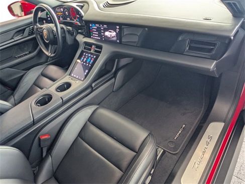 Used 2021 Porsche Taycan 4S image 15