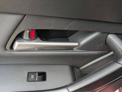 Used 2025 MAZDA CX-50 AWD 2.5 S w/ Premium Package image 21