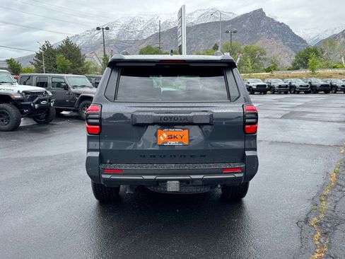 Used 2025 Toyota 4Runner TRD Off-Road AWD/4WD image 5