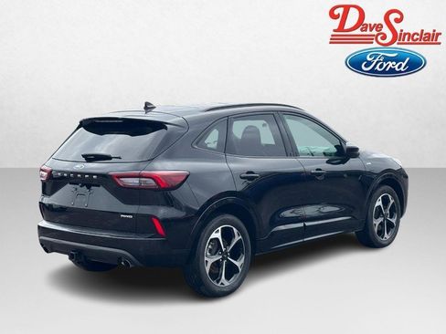Used 2023 Ford Escape ST-Line Select w/ Tech Pack #2 image 7