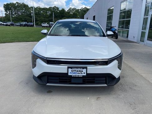 New 2026 Kia K4 EX FWD image 3