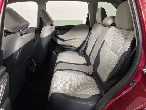 Used 2024 Subaru Forester Premium image 22