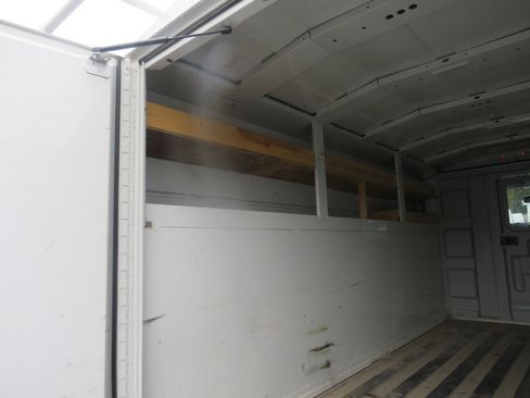 Used 2023 Ford E-350 and Econoline 350 Super Duty w/ Power Windows & Locks Group image 30