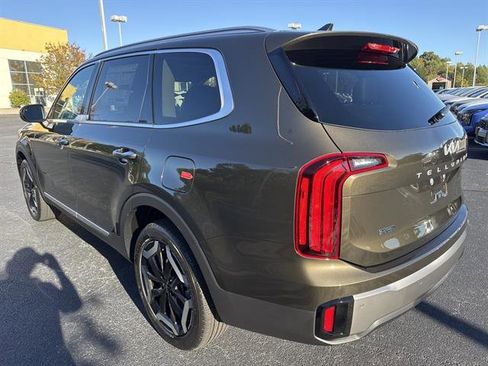 New 2025 Kia Telluride S image 7