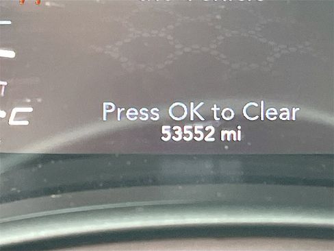 Used 2021 Dodge Charger SXT w/ Driver Convenience Group image 12