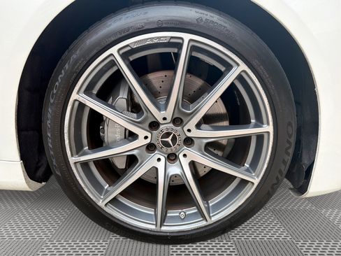 Used 2018 Mercedes-Benz S 560 4MATIC Sedan image 31