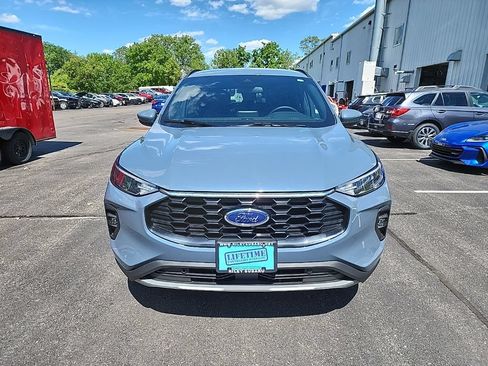 Used 2025 Ford Escape ST-Line Select AWD/4WD image 8