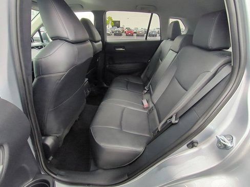 Used 2025 Toyota Corolla Cross XLE AWD/4WD image 15