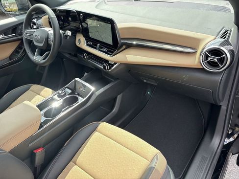 New 2026 Chevrolet Equinox ACTIV w/ Convenience Package III image 29