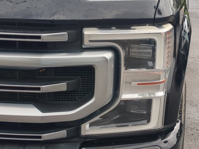 Used 2020 Ford F250 Platinum w/ FX4 Off-Road Package AWD/4WD image 10