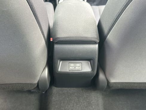 Used 2024 Toyota Corolla LE FWD image 14