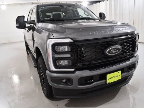 New 2026 Ford F350 XLT w/ XLT Premium Package AWD/4WD image 4