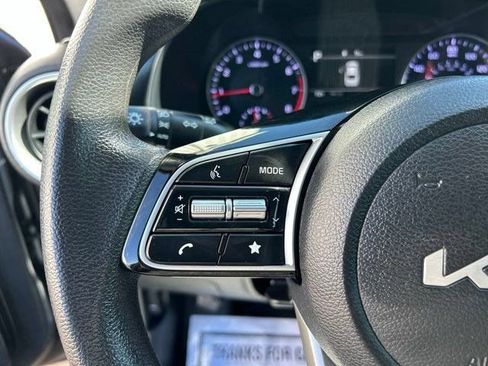 Used 2024 Kia Forte LXS FWD image 17