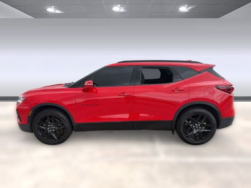 Used 2019 Chevrolet Blazer LT image 2