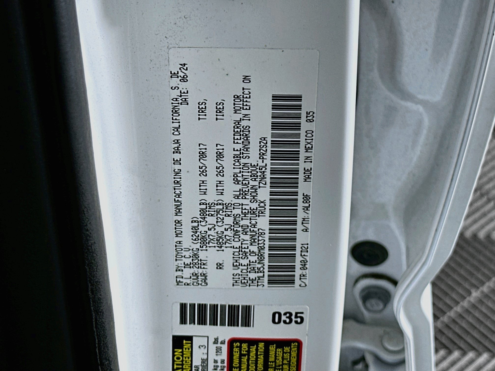 Used 2024 Toyota Tacoma TRD Off-Road AWD/4WD image 12