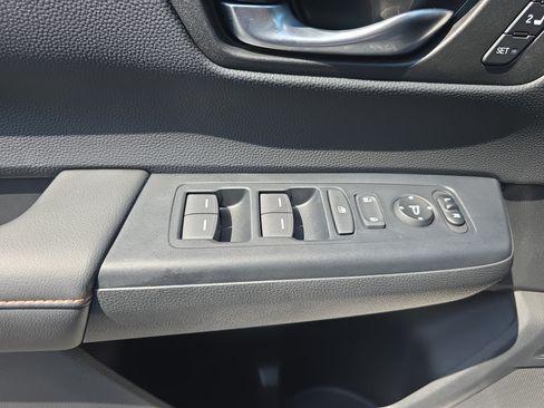 Used 2025 Honda CR-V Sport-L image 27