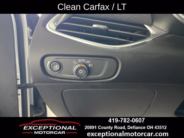 Used 2021 Chevrolet Malibu LT FWD image 36