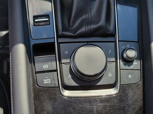 Used 2025 MAZDA MAZDA3 s image 25