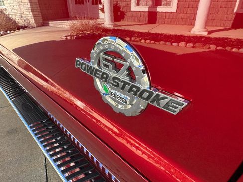 Used 2016 Ford F350 Lariat w/ Lariat Ultimate Package image 35