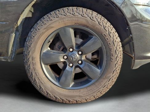 Used 2017 RAM 1500 Express w/ Black Ram 1500 Express Group image 29