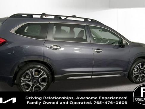 Used 2023 Subaru Ascent Touring AWD/4WD image 10
