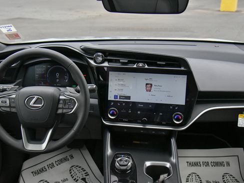 Used 2024 Lexus RZ 300e Premium image 50