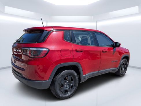 Used 2020 Jeep Compass Sport w/ Safety & Security Group image 3