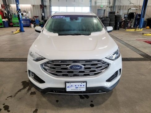Used 2019 Ford Edge SEL w/ Equipment Group 201A image 2