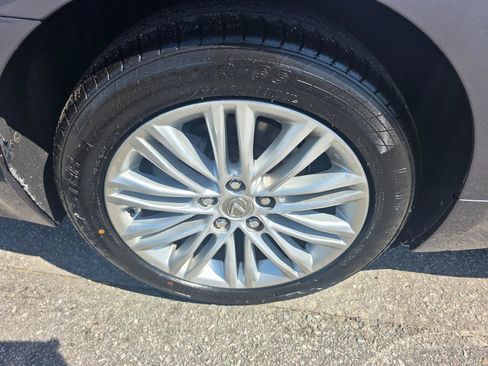 Used 2013 Lexus ES 350 w/ Luxury Pkg FWD image 19