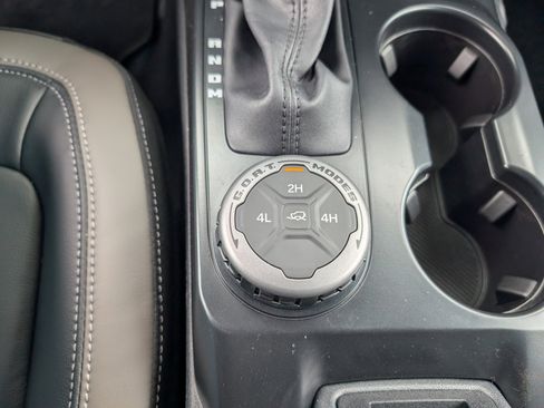 New 2025 Ford Bronco Outer Banks image 23