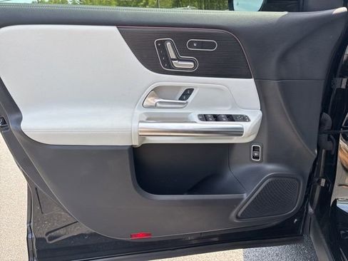 Used 2022 Mercedes-Benz GLA 35 AMG 4MATIC image 38