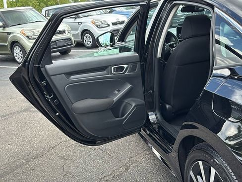 Used 2023 Honda Civic EX image 27