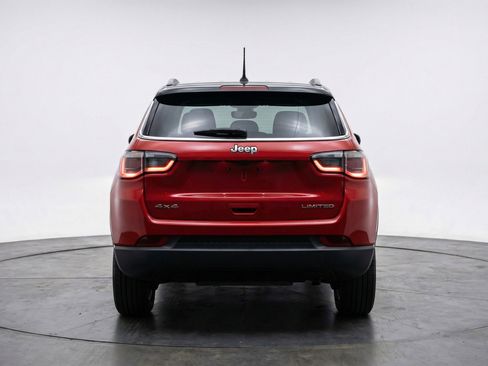 Used 2025 Jeep Compass Limited AWD/4WD image 7