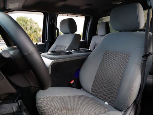 Used 2016 Ford F250 XLT AWD/4WD image 16