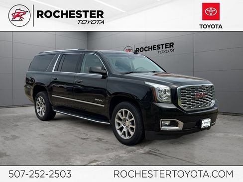 Used 2018 GMC Yukon XL Denali AWD/4WD image 1