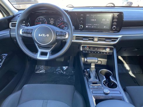 Used 2023 Kia K5 LXS FWD image 9