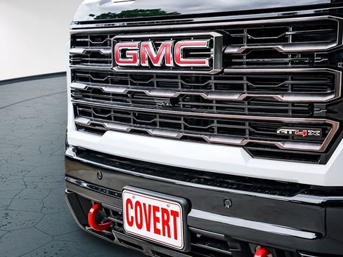 New 2026 GMC Sierra 2500 AT4X AWD/4WD image 4