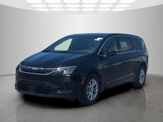 New 2027 Chrysler Pacifica Select w/ Family Tech Group AWD/4WD image 3