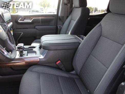 New 2026 Chevrolet Silverado 1500 LT w/ Z71 Off-Road Package image 11