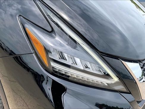 Used 2023 Nissan Murano SV FWD image 31