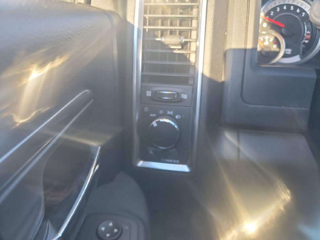 Used 2023 RAM 1500 Warlock w/ Electronics Group AWD/4WD image 18