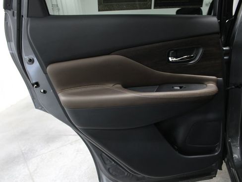 Used 2024 Nissan Murano Platinum w/ Cargo Package image 21