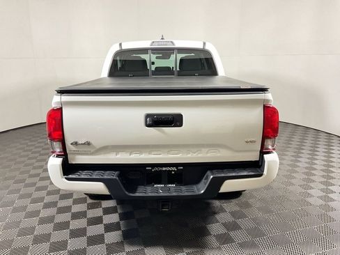 Used 2023 Toyota Tacoma SR image 11