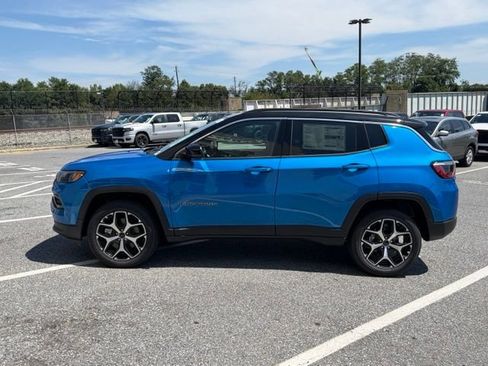 New 2026 Jeep Compass Limited AWD/4WD image 2