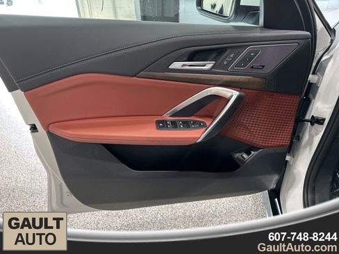 New 2026 BMW X1 xDrive28i w/ Technology Package image 13