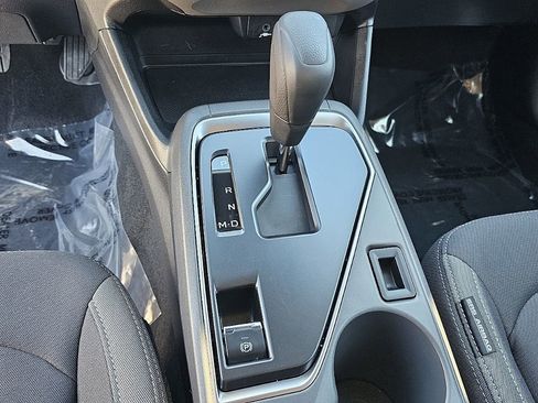 Certified 2025 Subaru Crosstrek 2.0i Premium image 30