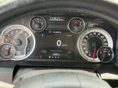 Used 2017 RAM 3500 Big Horn AWD/4WD image 11