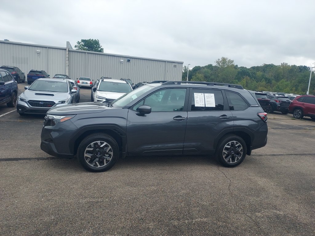 Used 2026 Subaru Forester Premium AWD/4WD image 5