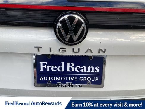 New 2026 Volkswagen Tiguan SEL R-Line image 8