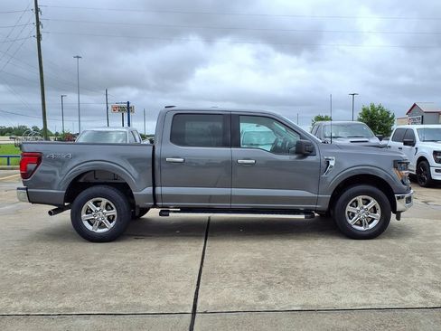 Used 2025 Ford F150 XLT w/ Equipment Group 301A Standard AWD/4WD image 8